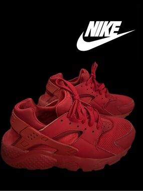 Nike Huarache Sneakers